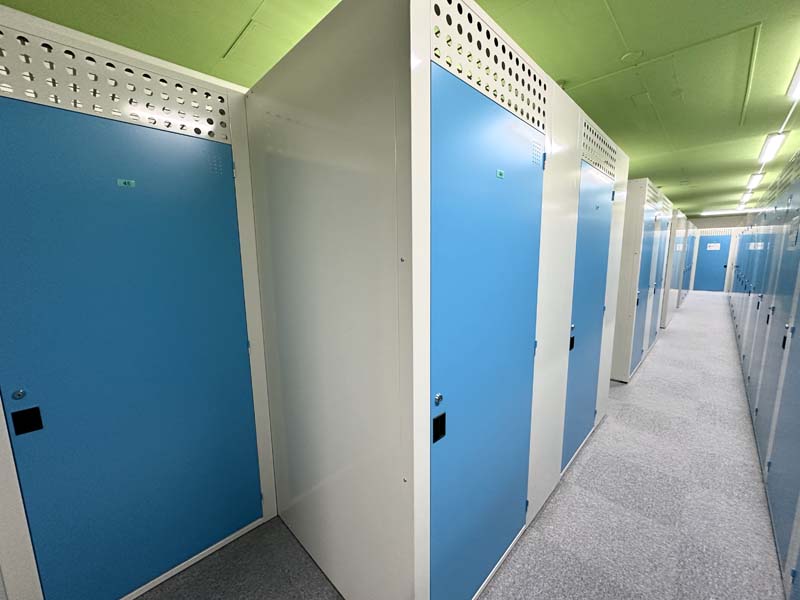 屋内型トランクルームと新築賃貸マンション